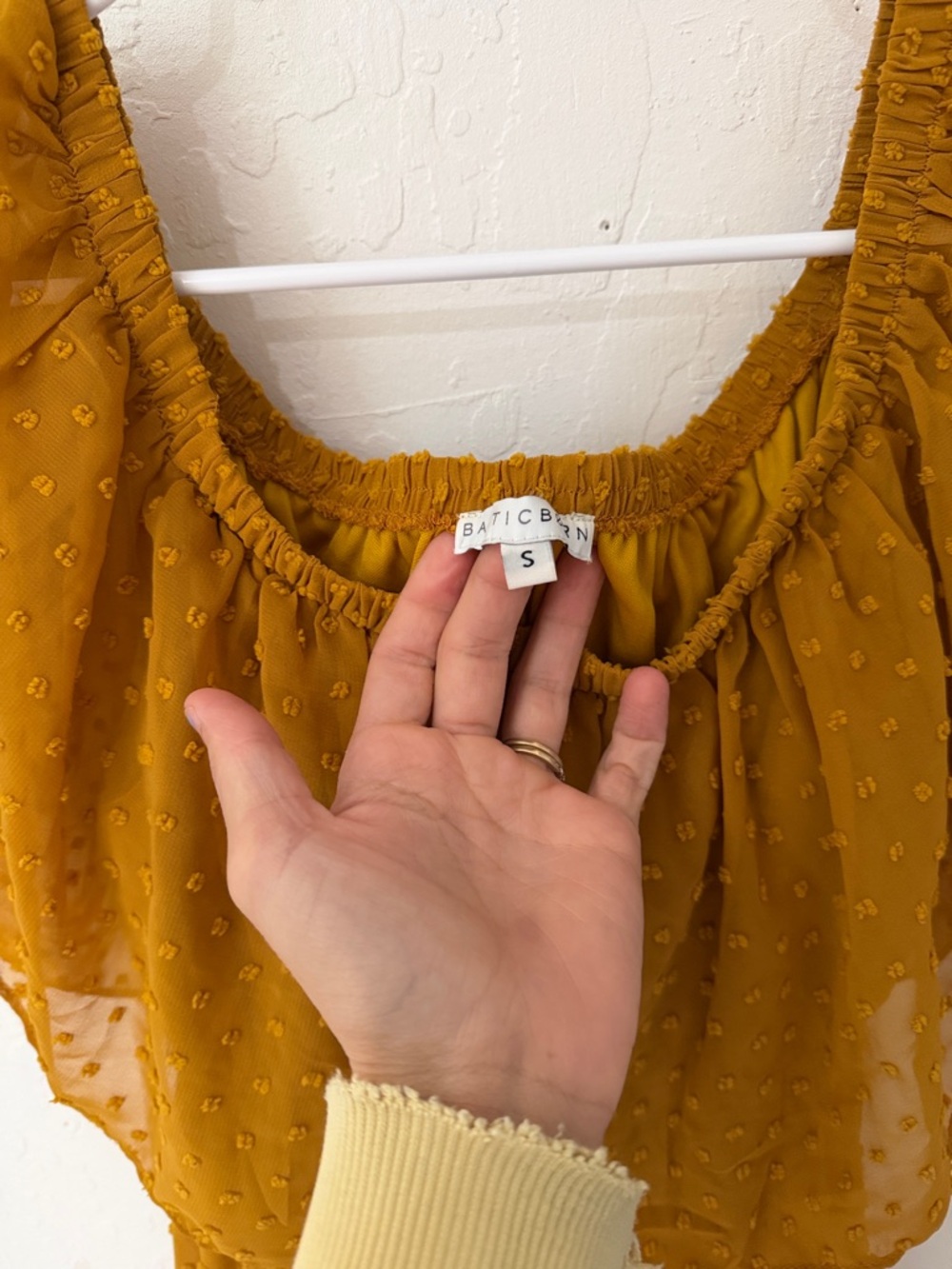 Baltic Born Golden Yellow Sheer Swiss Dot Maxi Tiered Off Shoulder Dress Small - Picture 3 of 4